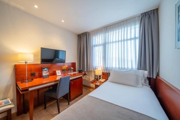 Economy Single Room