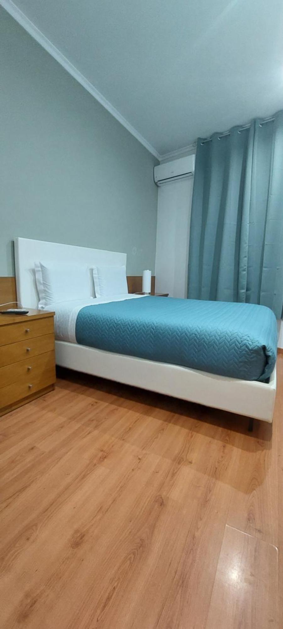 Quarto Duplo