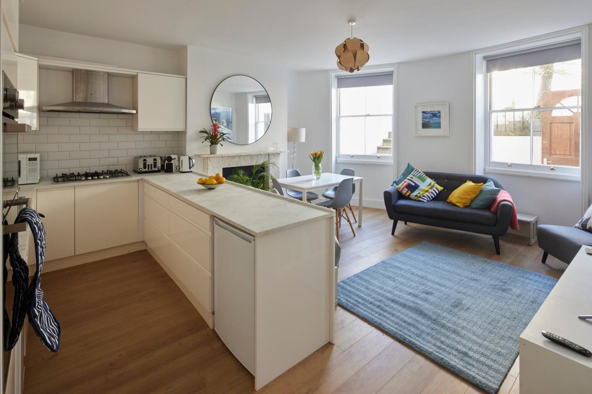 Two-Bedroom Family Apartment,1657287617:JPEG