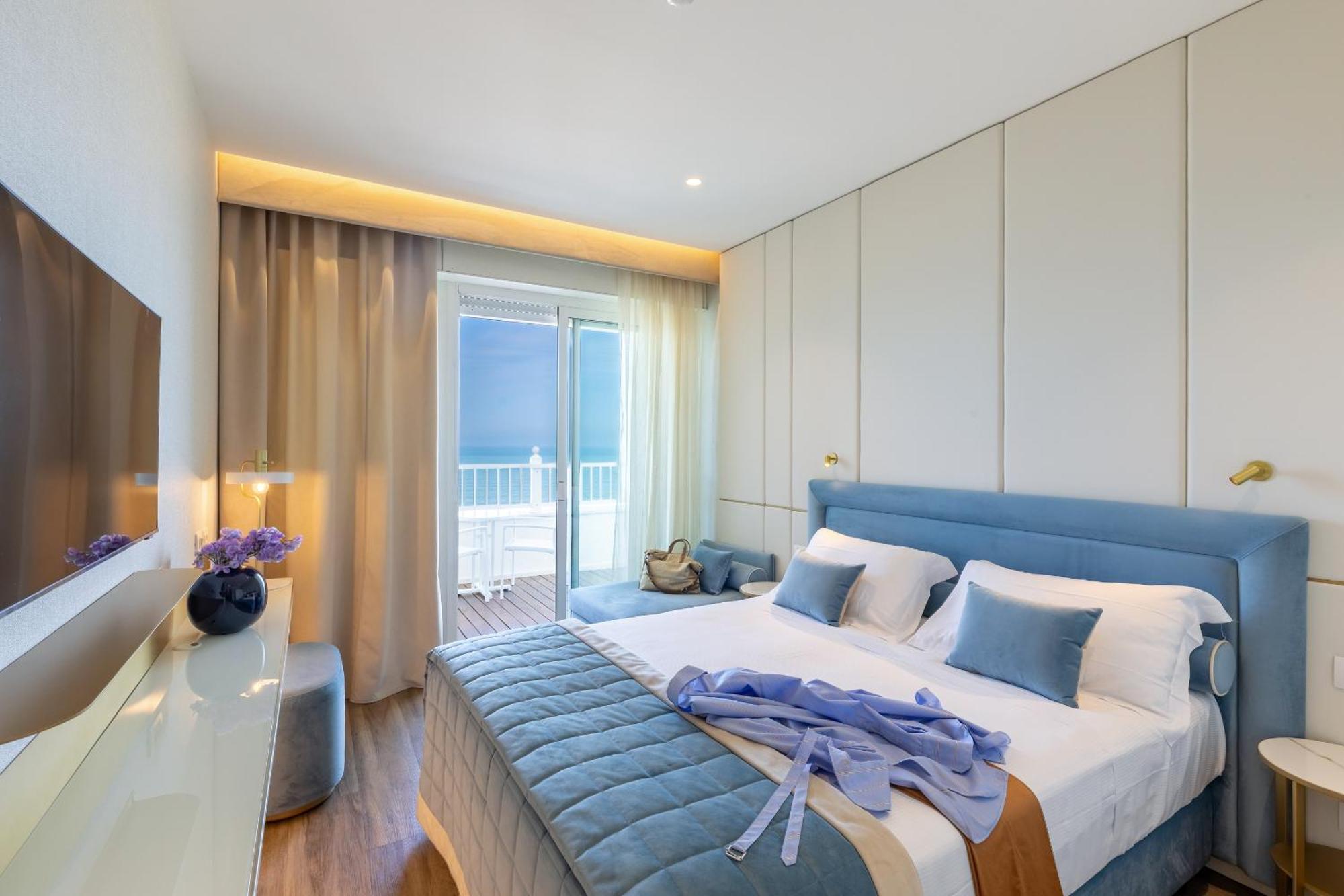 Executive Triple Room,1442683018:JPEG