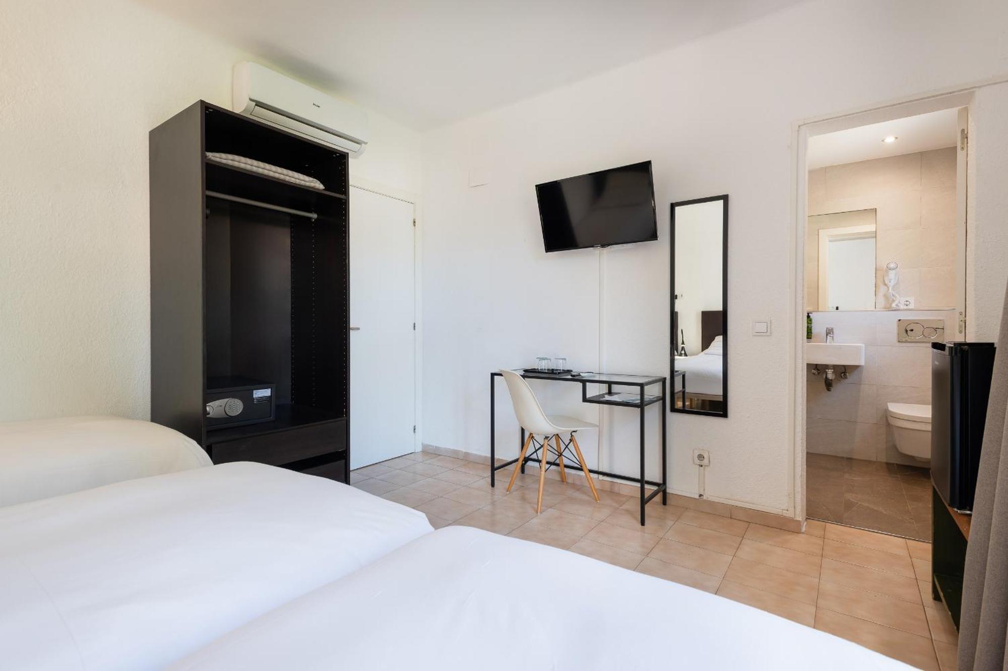 Twin Room Extra Bed