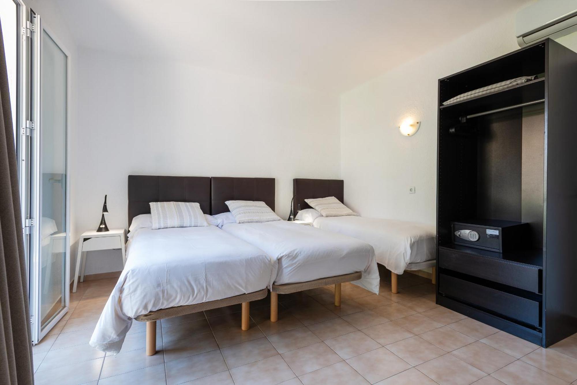 Twin Room Extra Bed