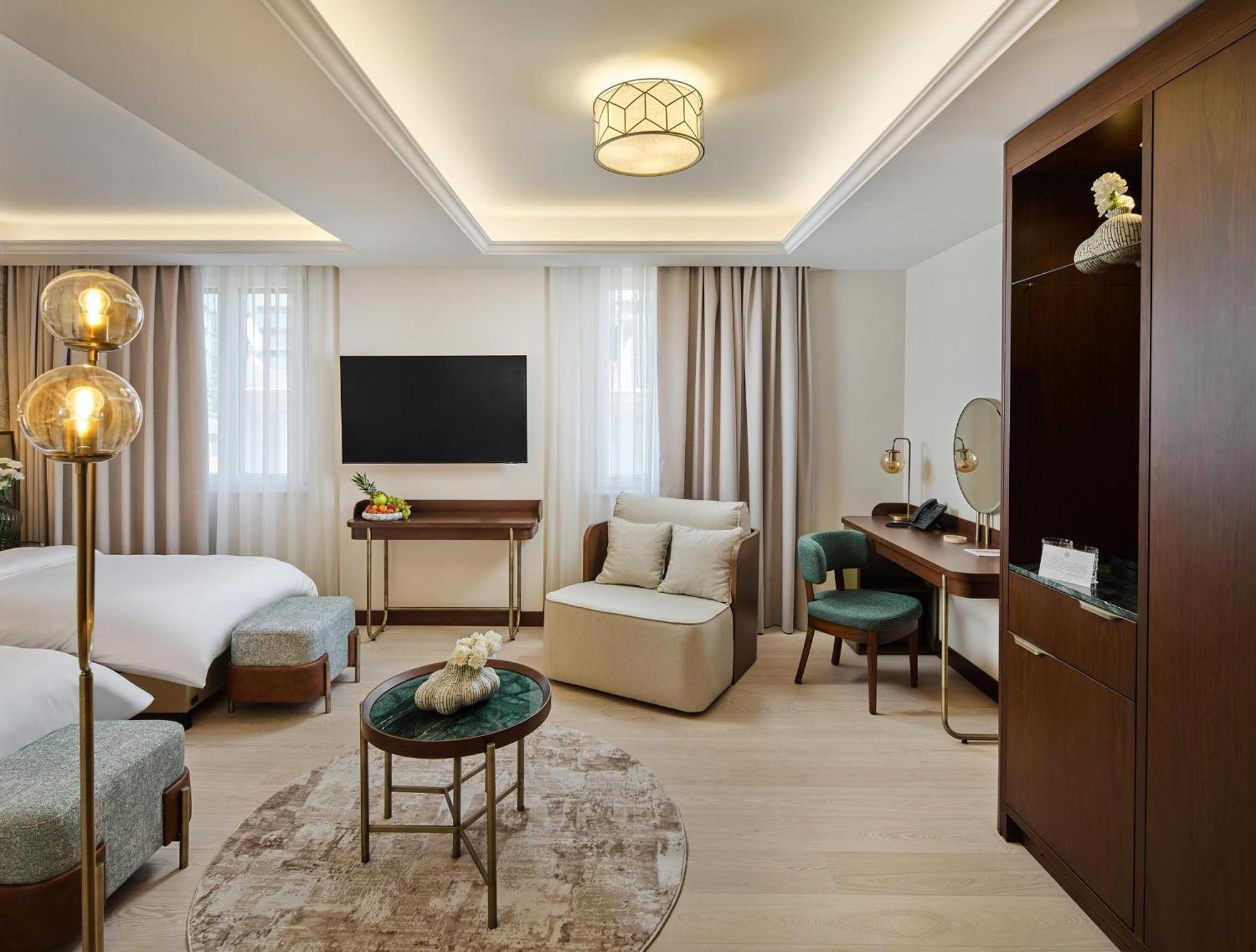 Premium Double or Twin Room,1678639346:JPEG