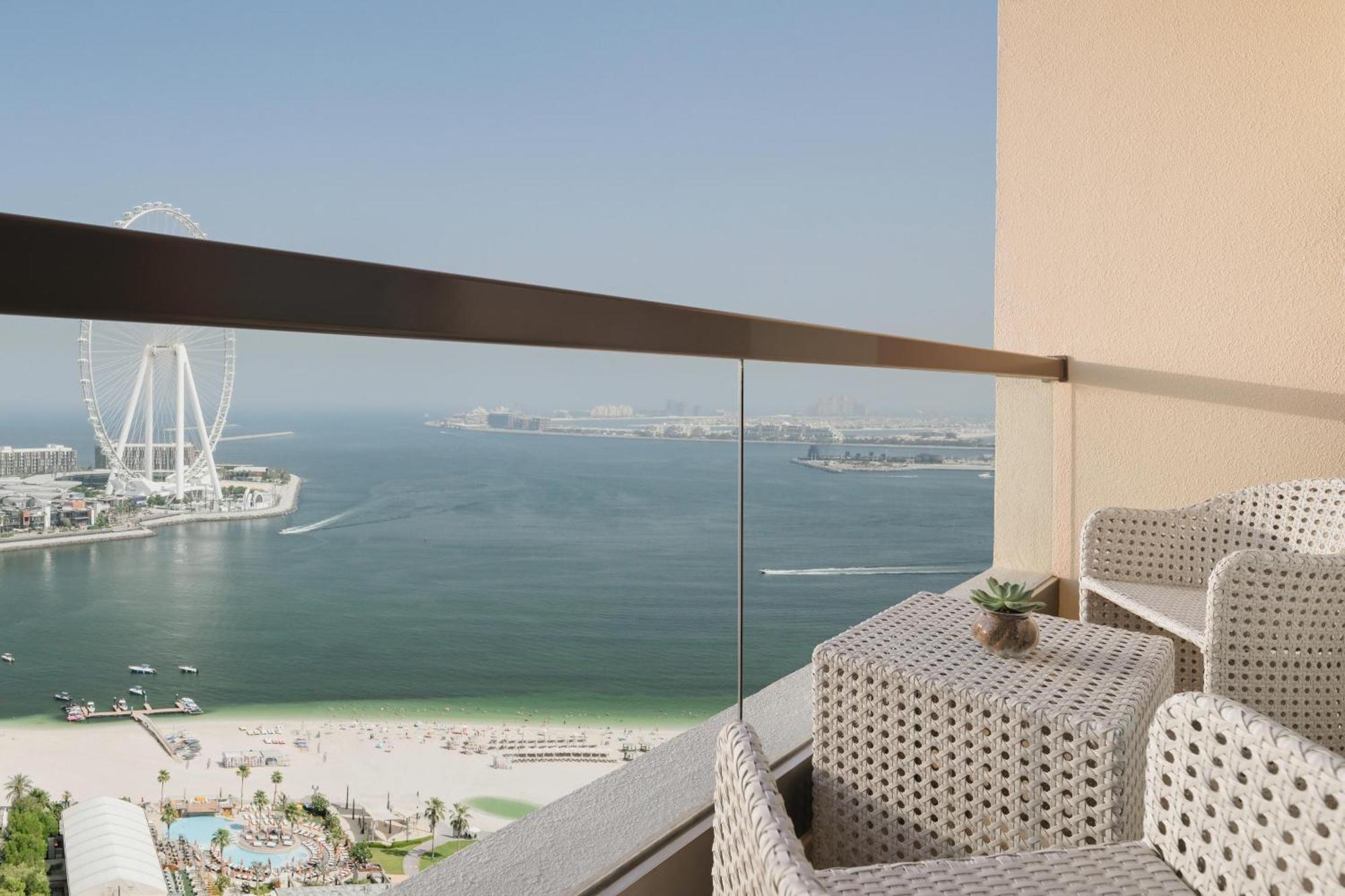Zimmer mit Meerblick und Balko