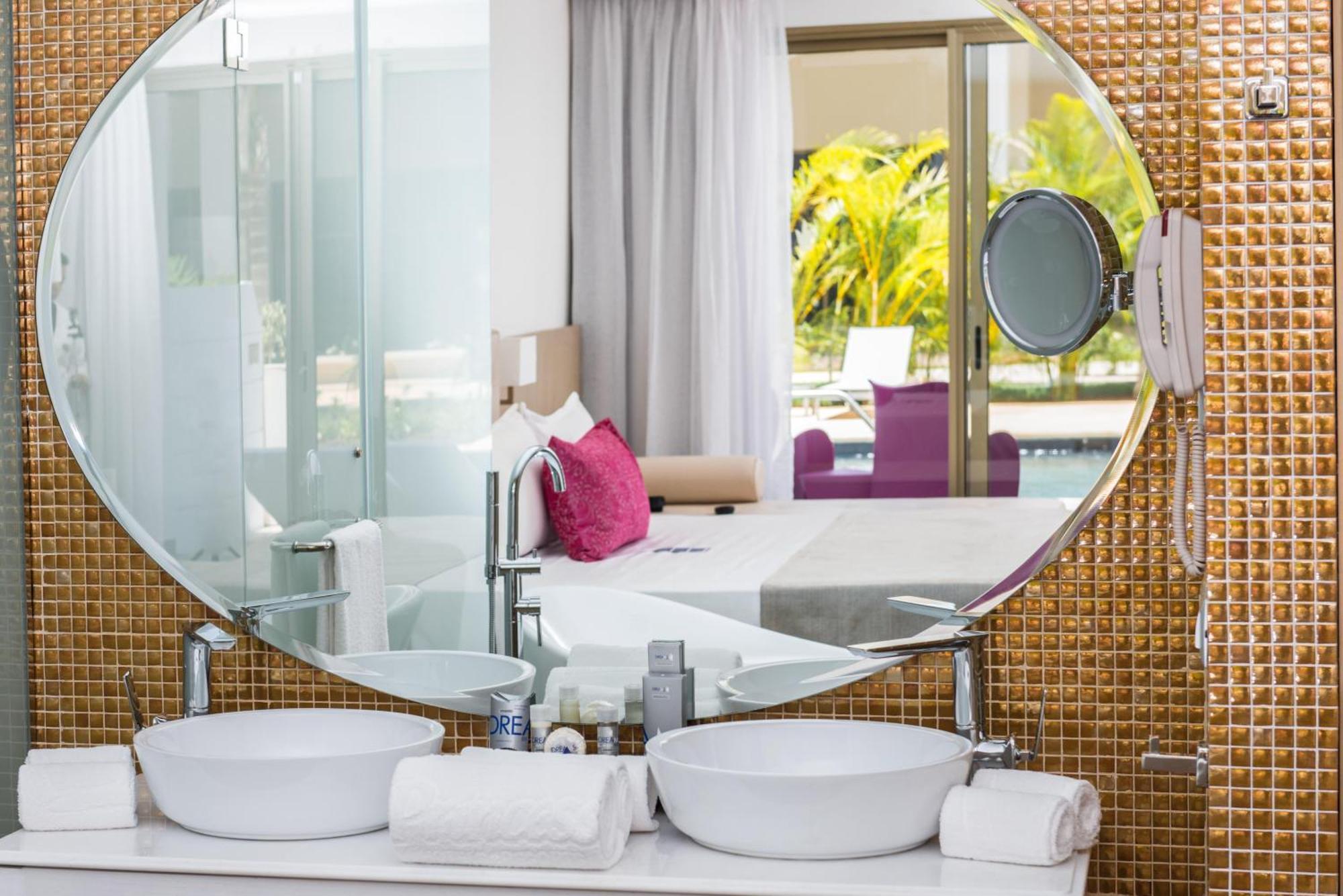 Deluxe Junior Suite