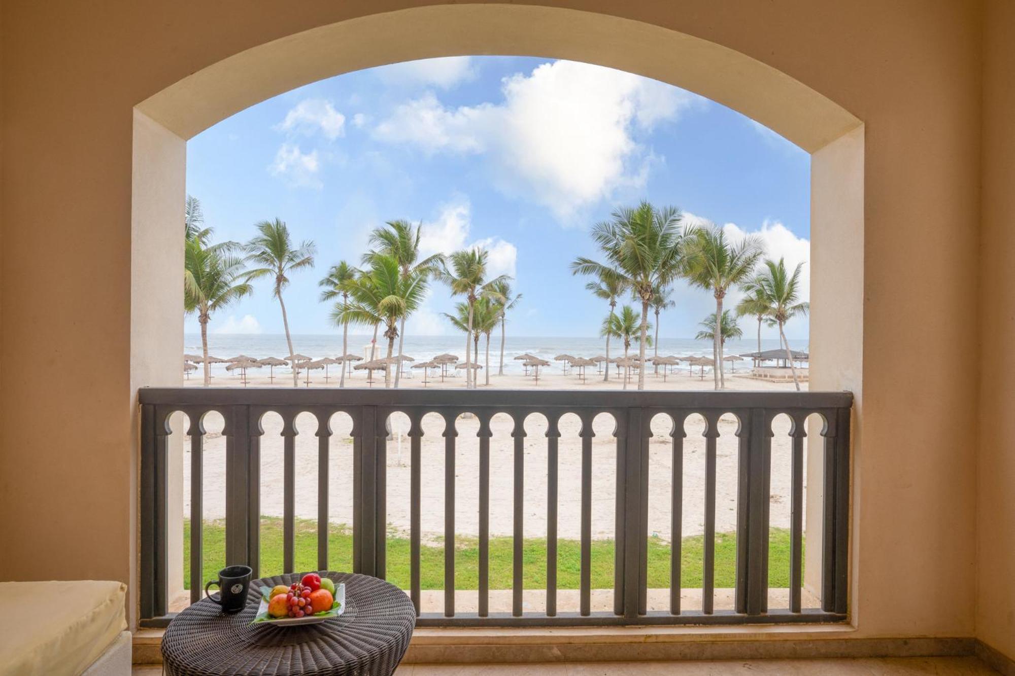 Ocean View Room - King Bed with Aqua Park Access