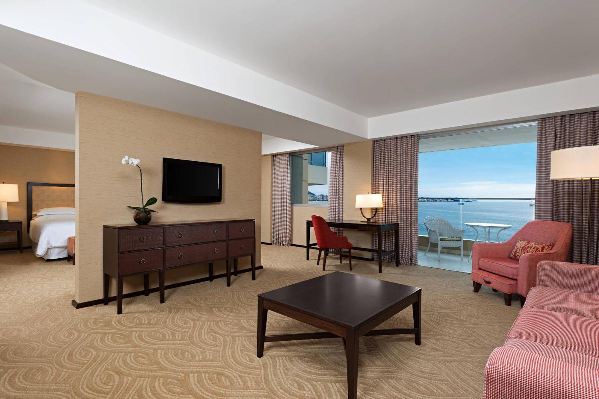 Carioca Suite Club lounge access Larger Suite Ocean view