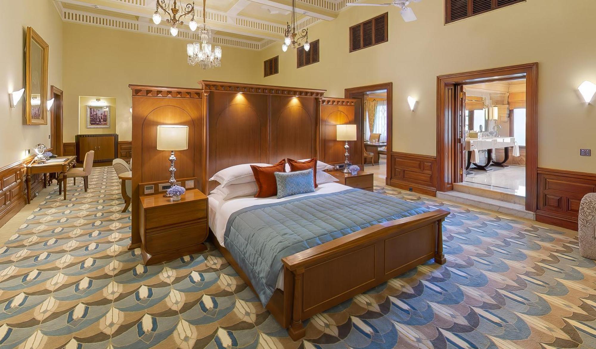Grand Royal Suite,1706819371:JPEG