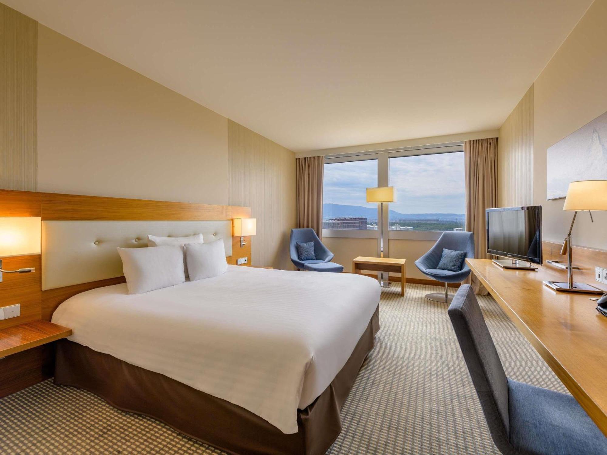 Deluxe King Room,1716968460:JPEG