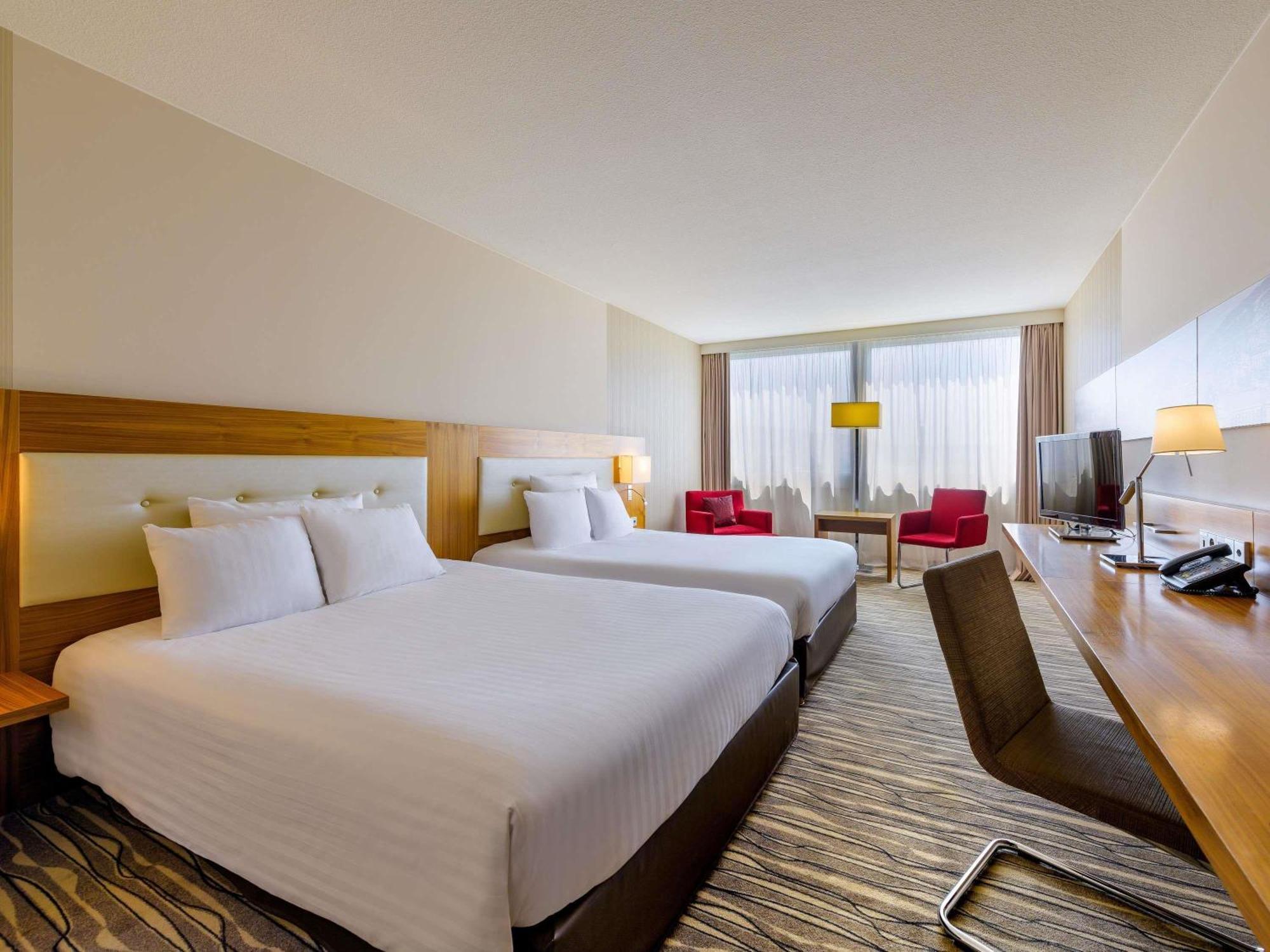 Family Queen Room,1716969278:JPEG