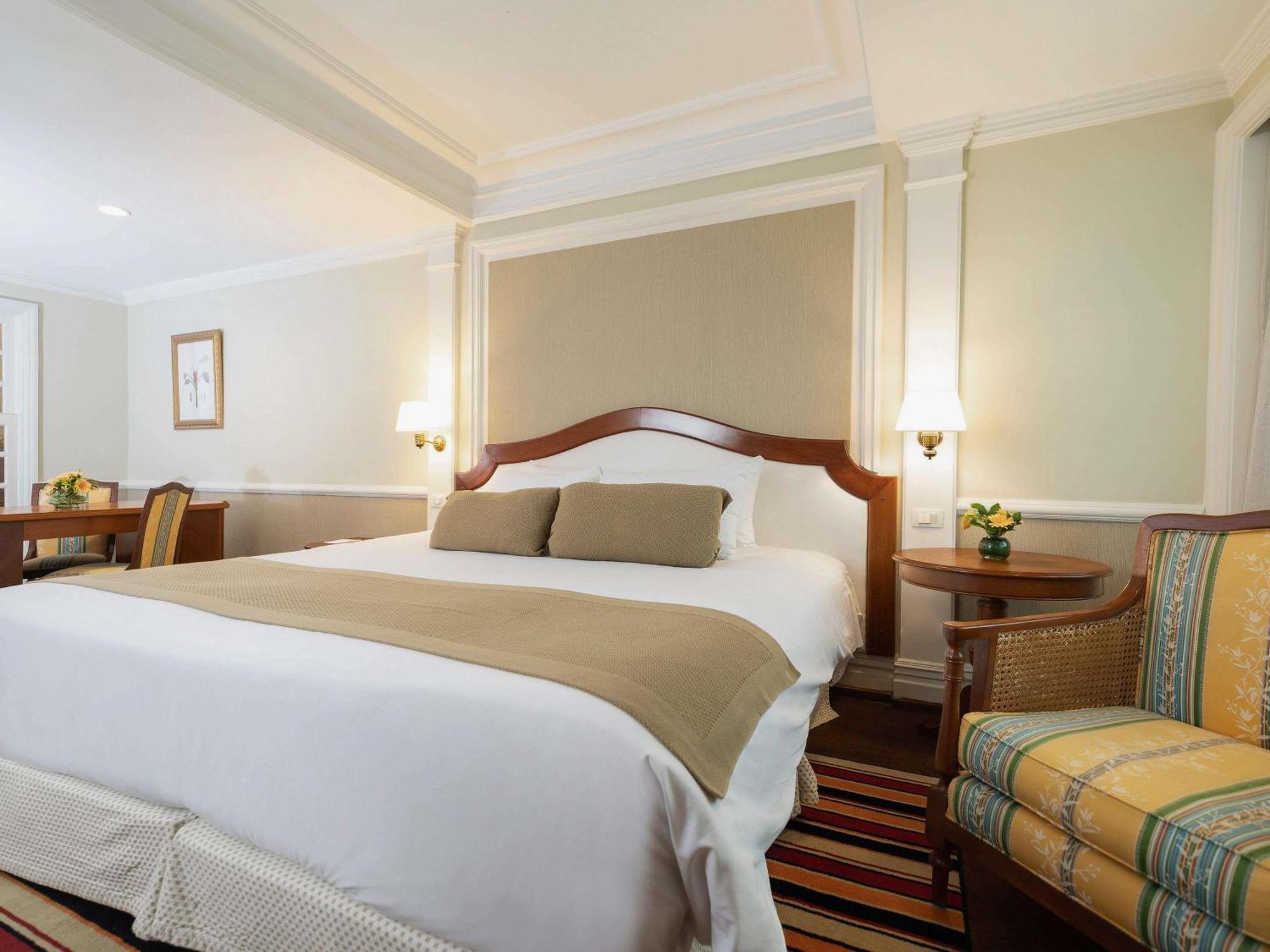 Superior Zimmer mit Kingsize-Bett