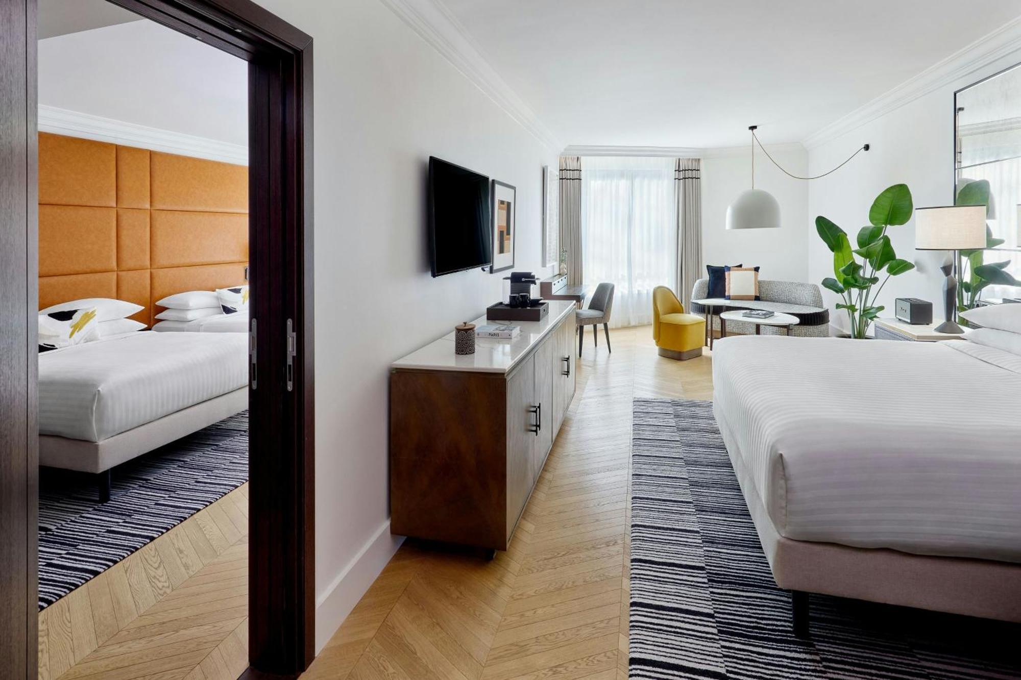 Suite Familiale Parisienne 2 Chambres - Vue sur Atrium