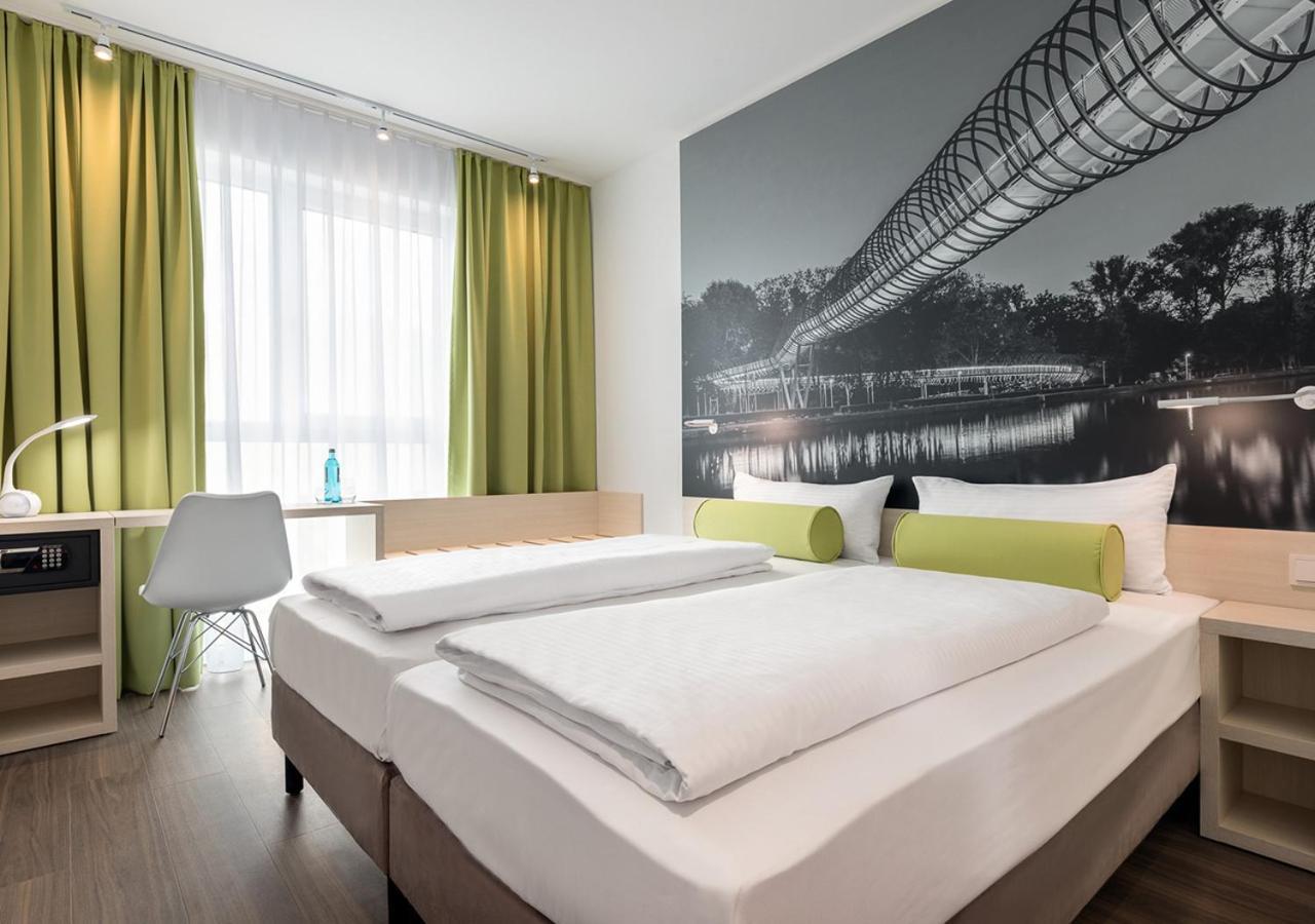 Standard Double Room,1285057243:JPEG