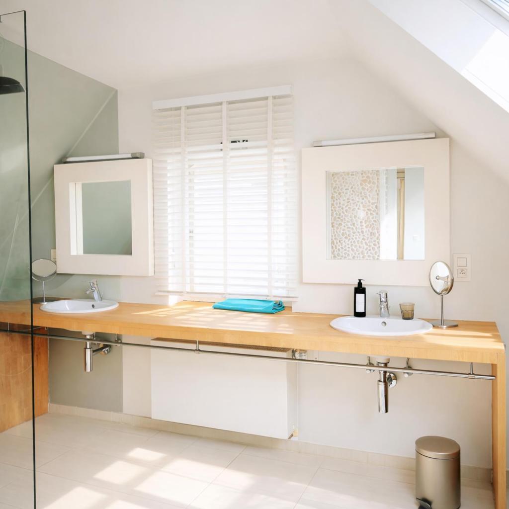 Deluxe Double Room,1756445678:JPEG