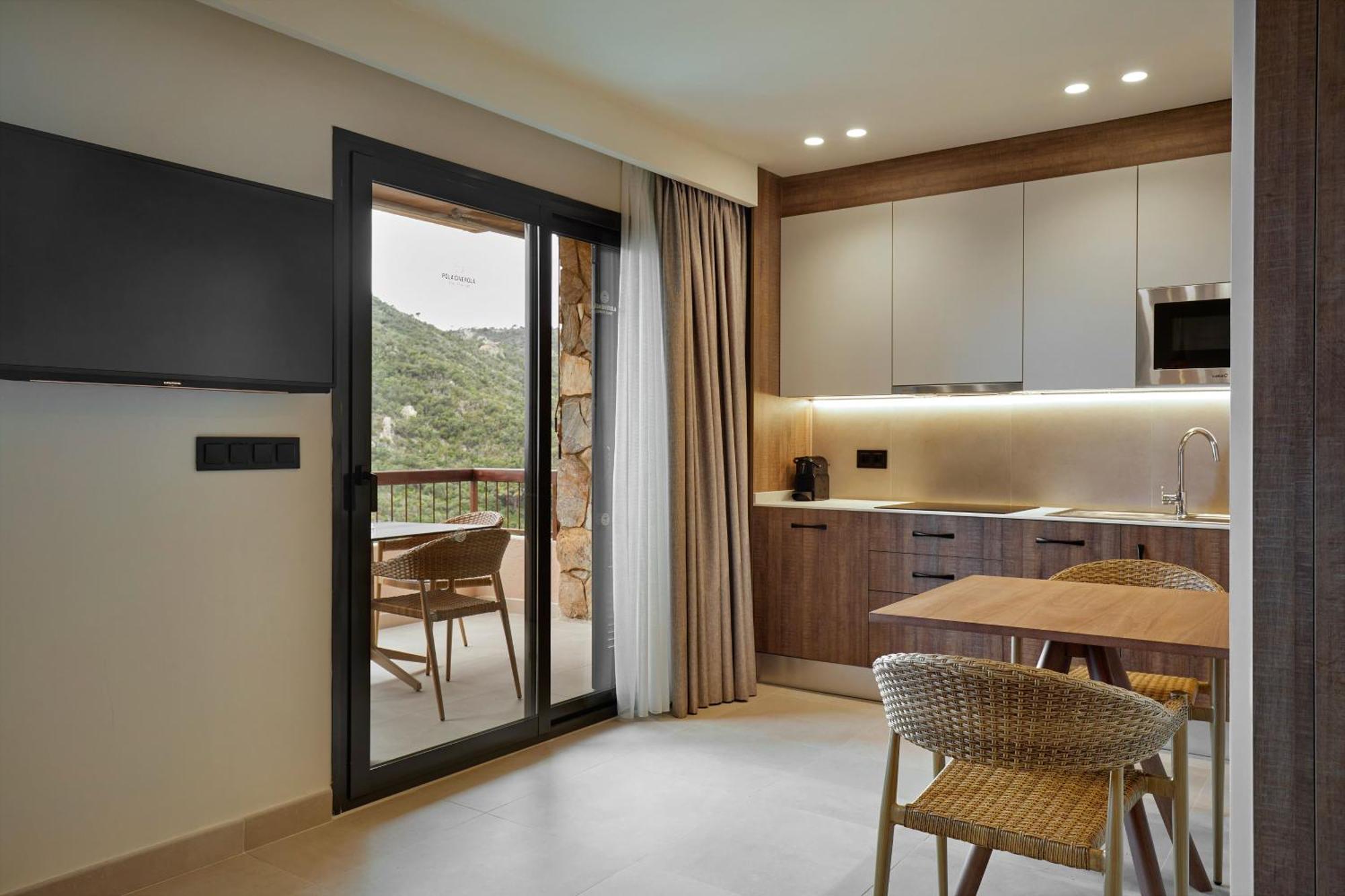 ZEL Junior Suite Garden View with Kitchen