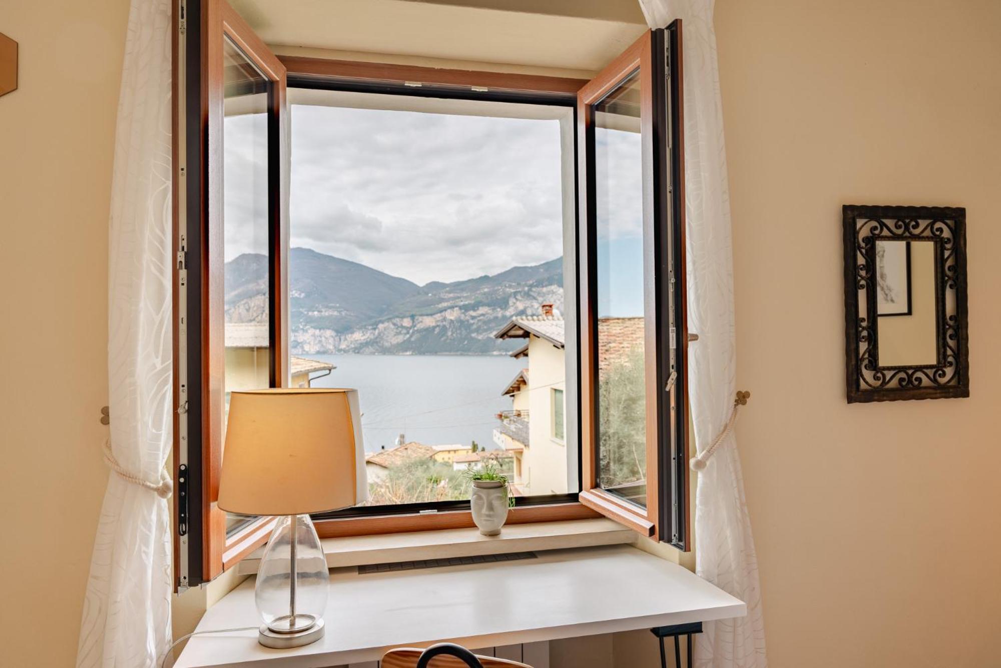 Quadruple Room Lake View