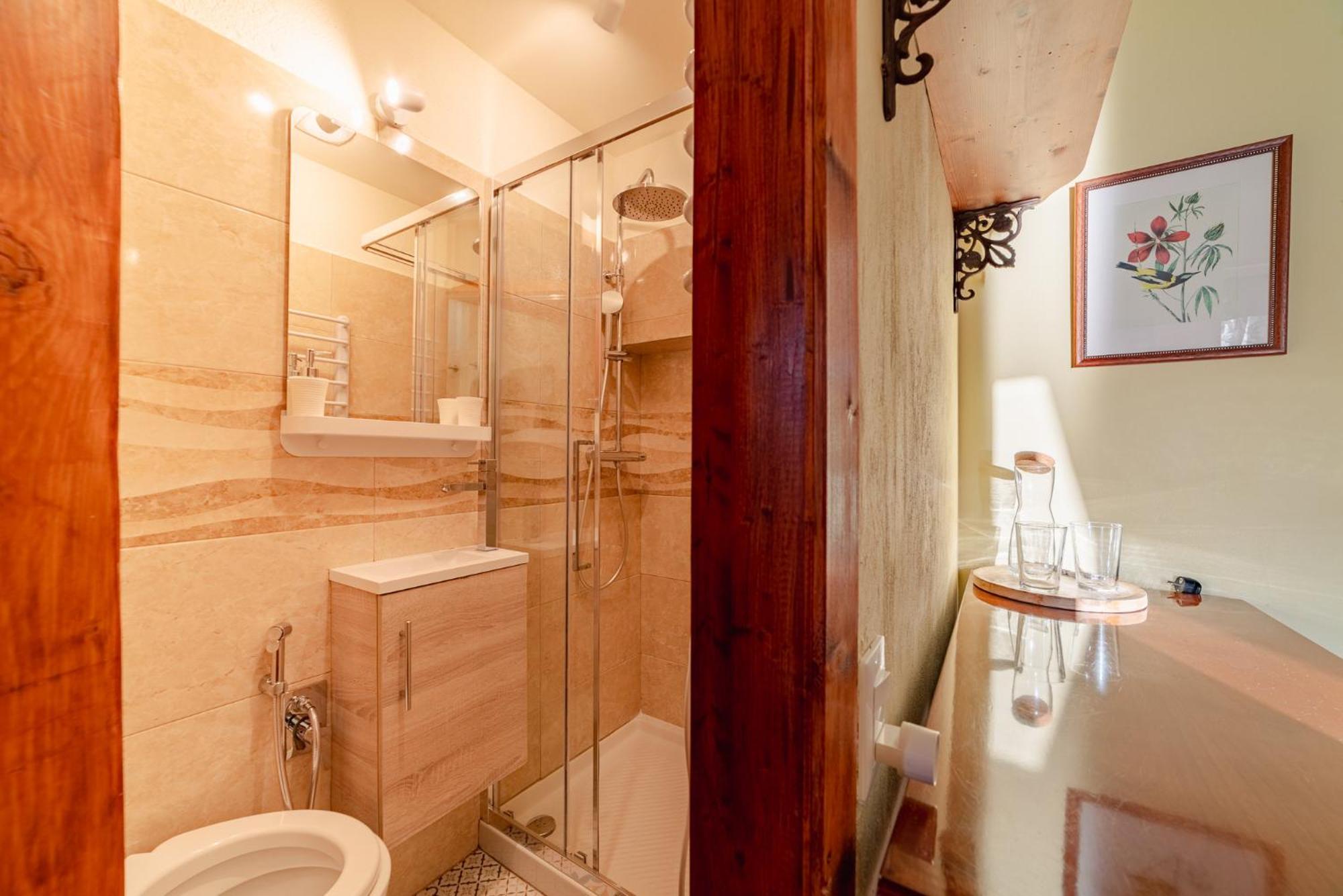 Double Room Lake View