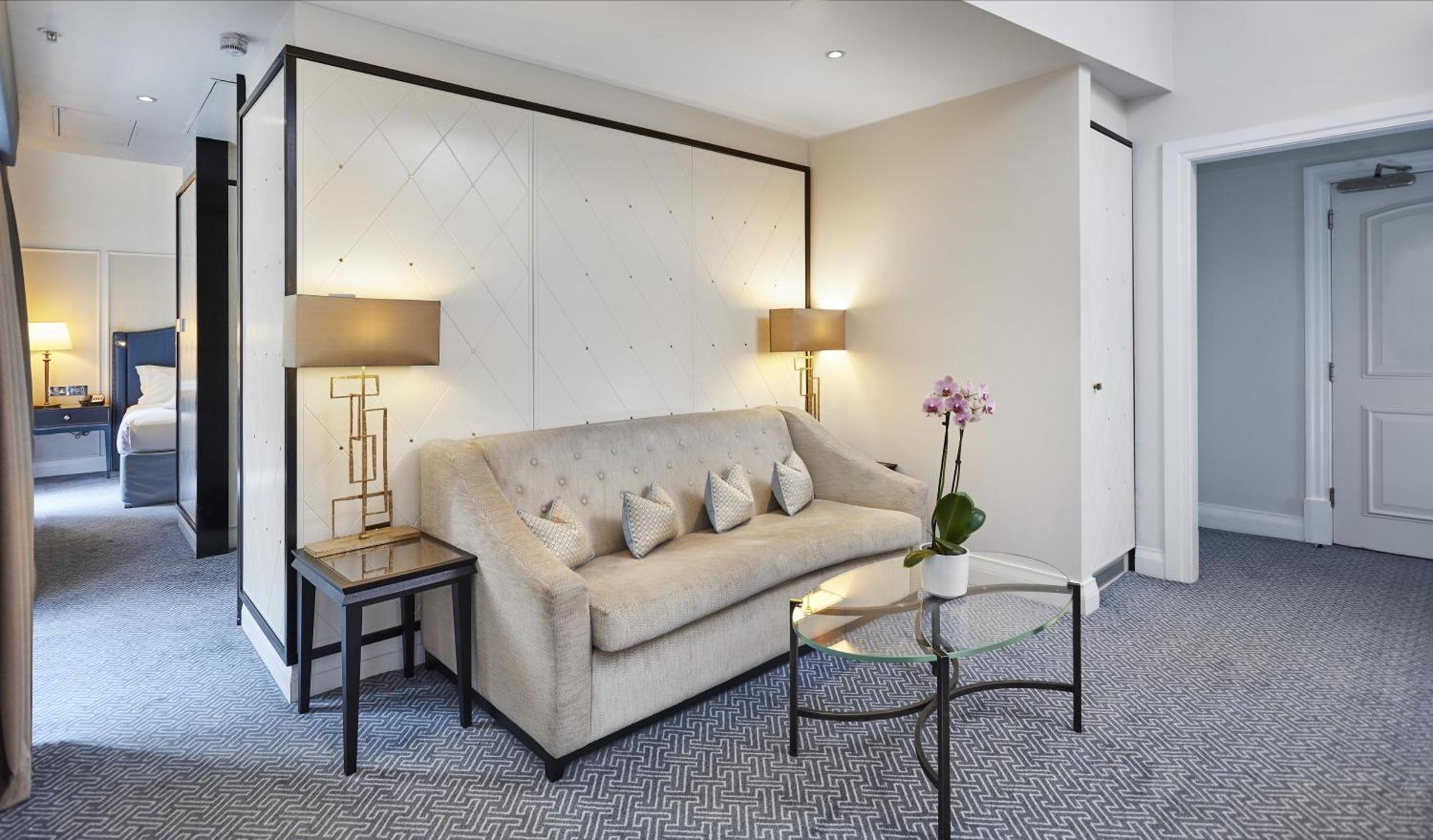Hilton Executive Suite with Lounge Access,1765804963:JPEG