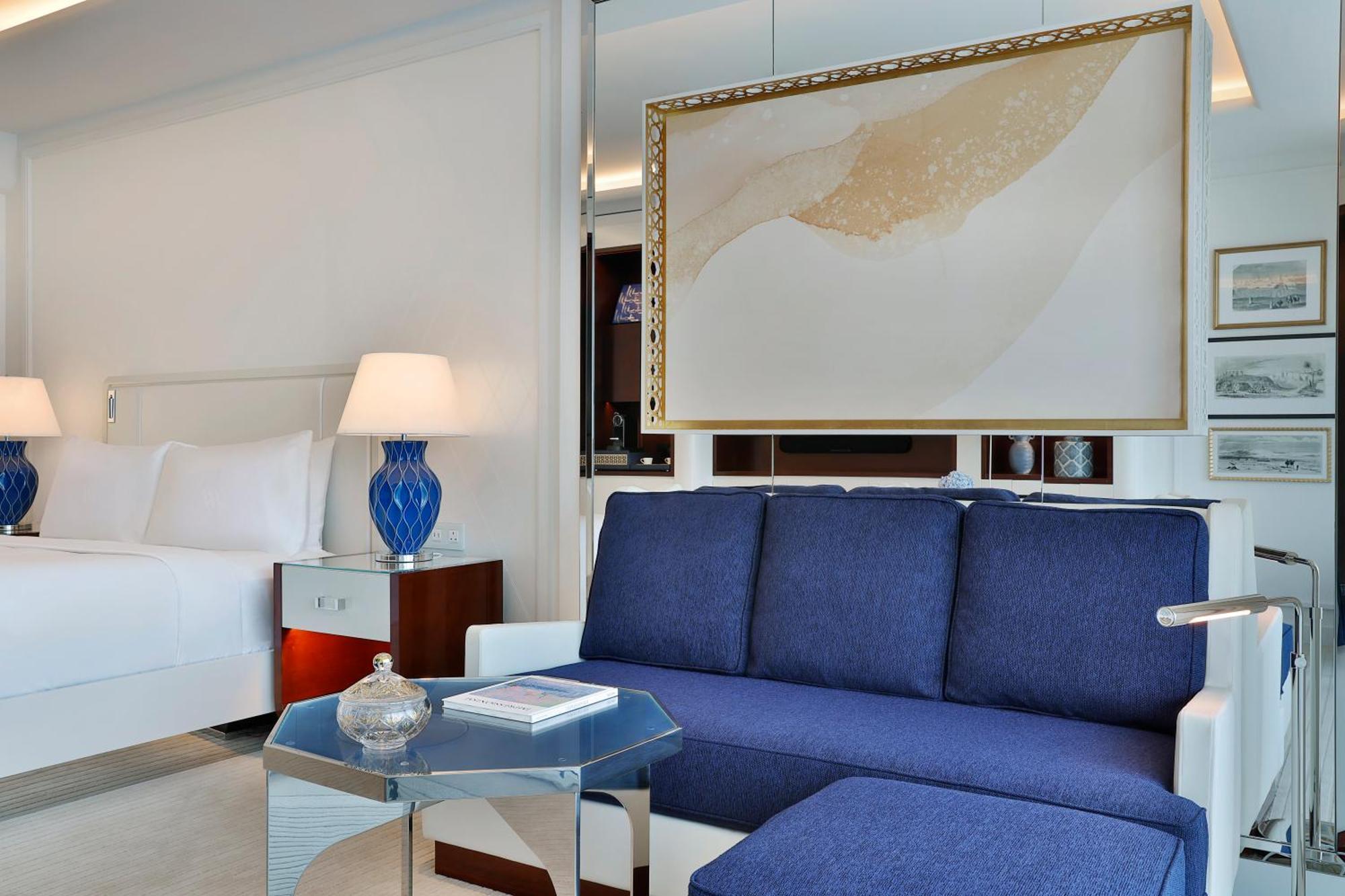 Deluxe Zimmer mit 2 Queensize-Betten und Meerblick