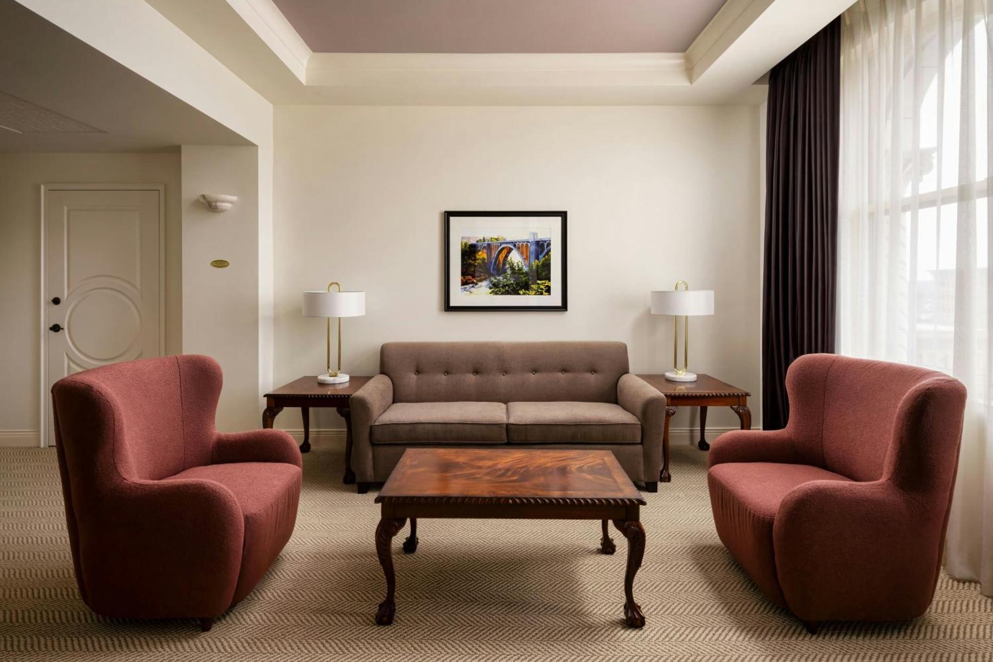 Parlor Suite