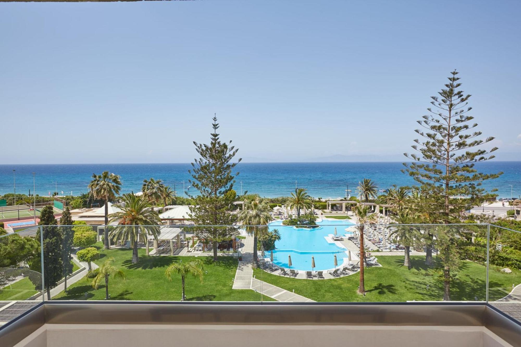 Premium King Room with Balcony and Sea View