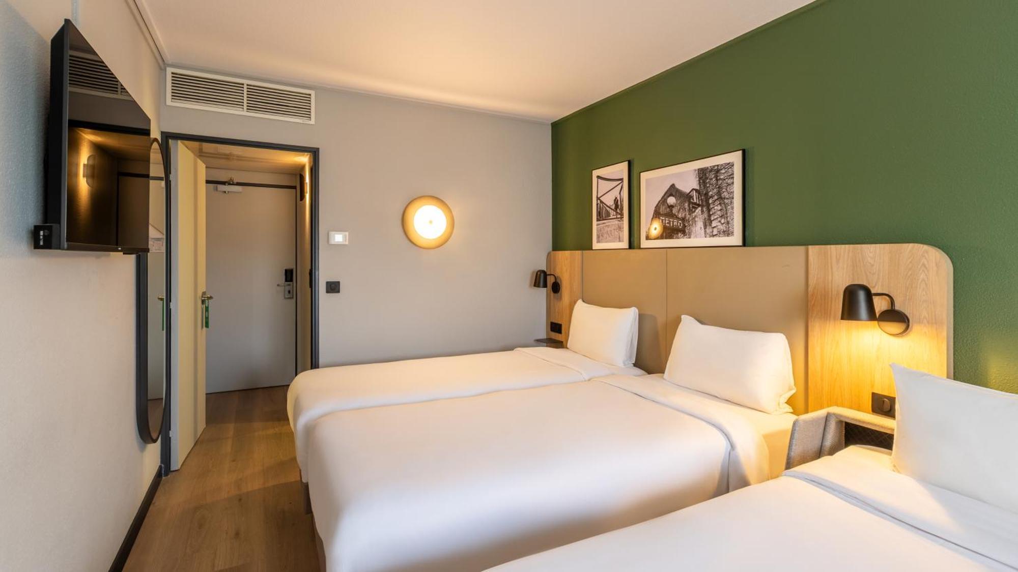 Chambre Standard avec 3 Lits Simples