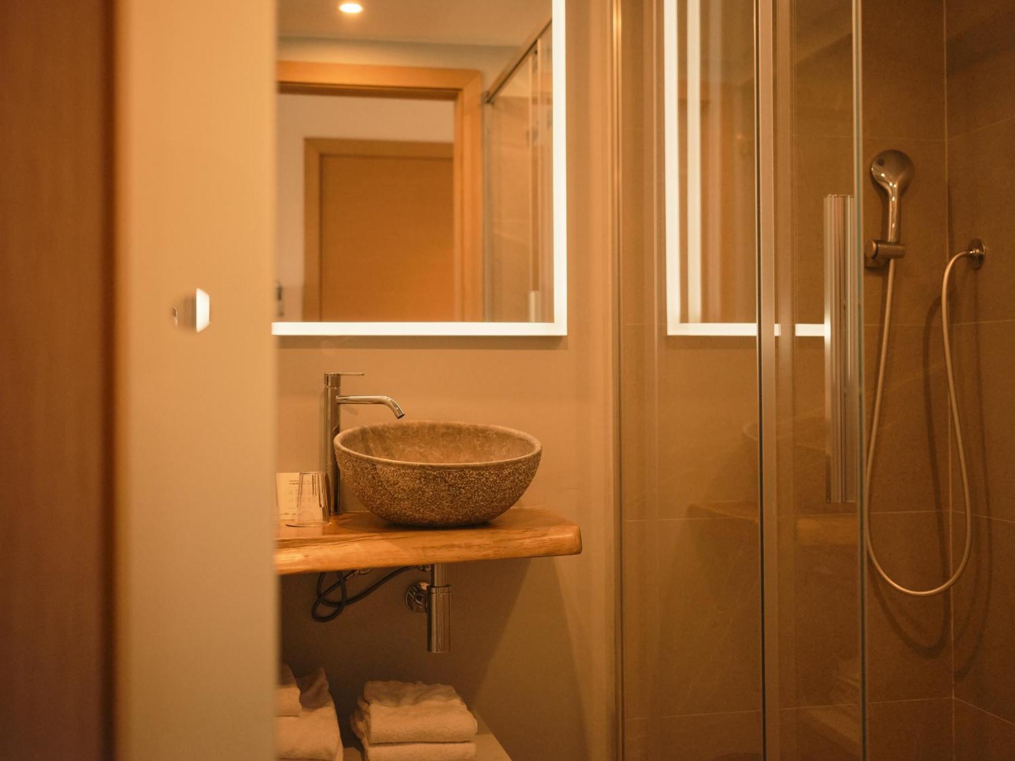 Double or Twin Room Balcony