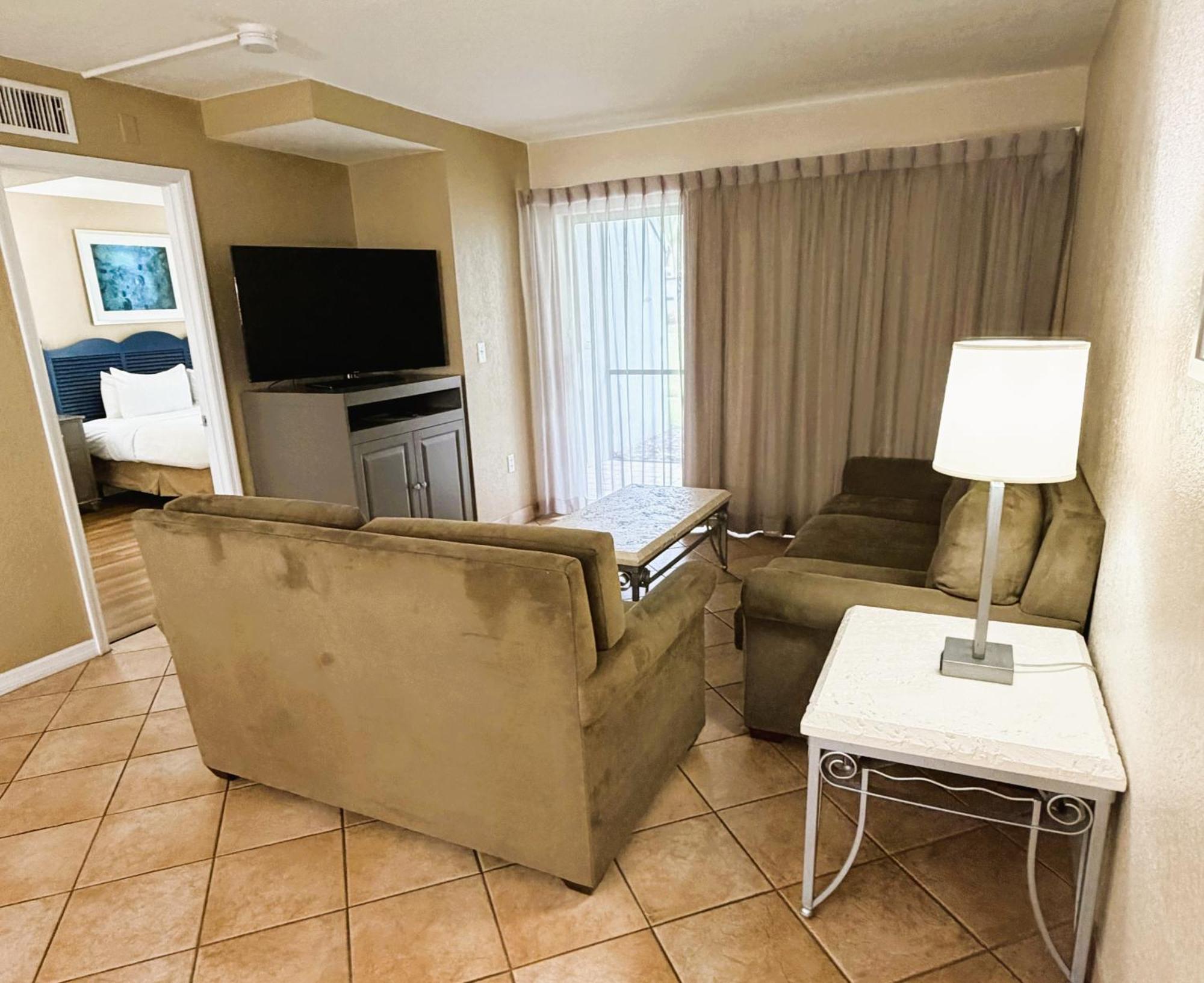 2 Bathrooms Condo