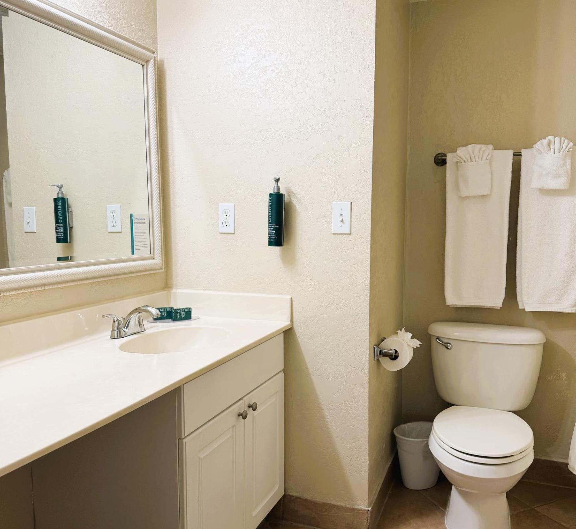 2 Bathrooms Condo