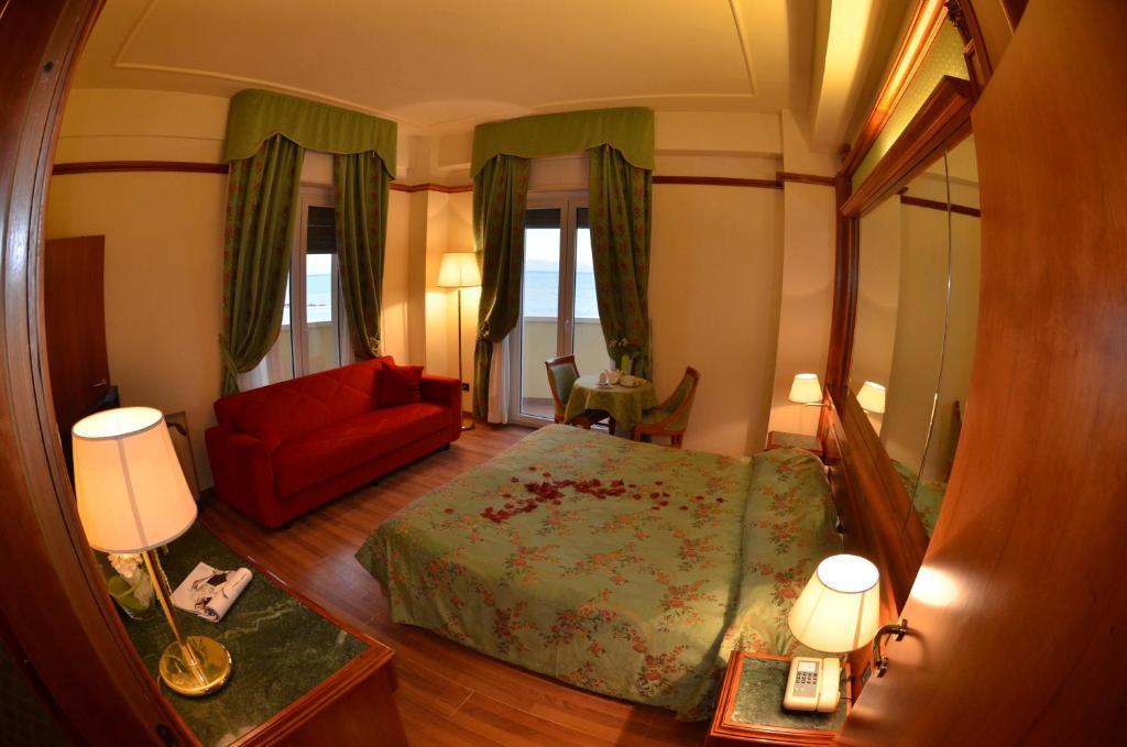 Double Room with Sea View,21648027:JPEG