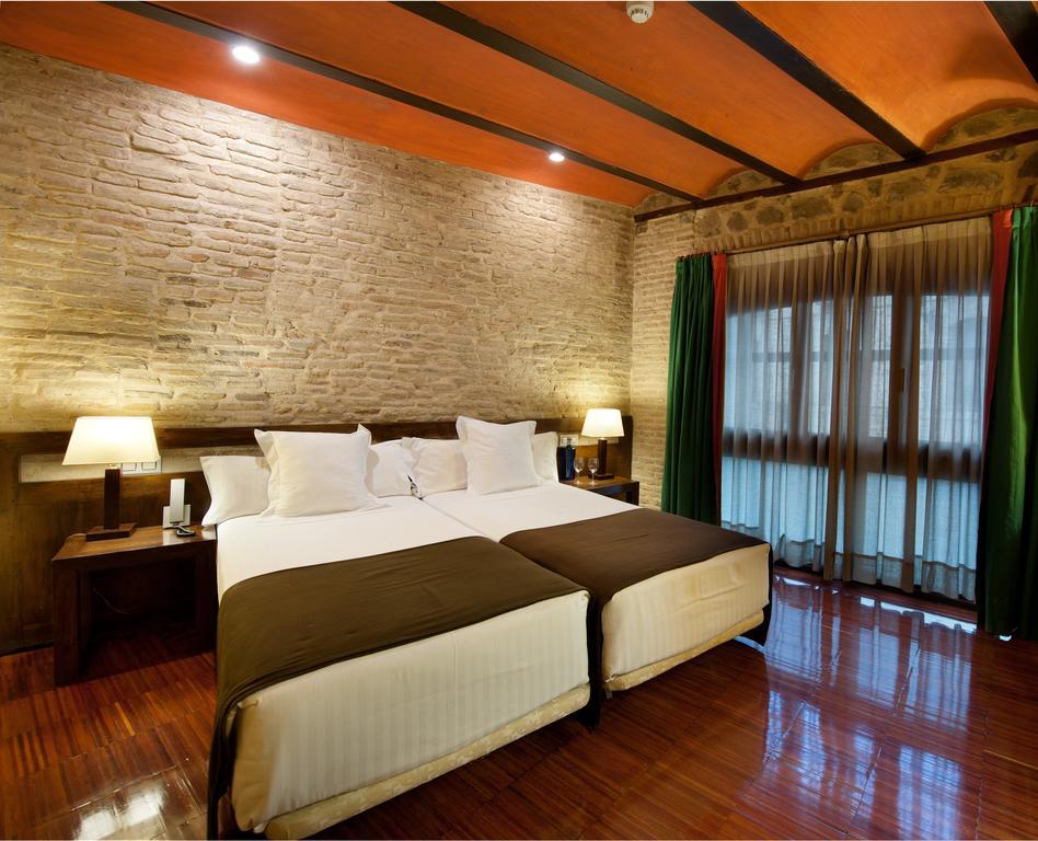 Habitación Doble con cama supletoria