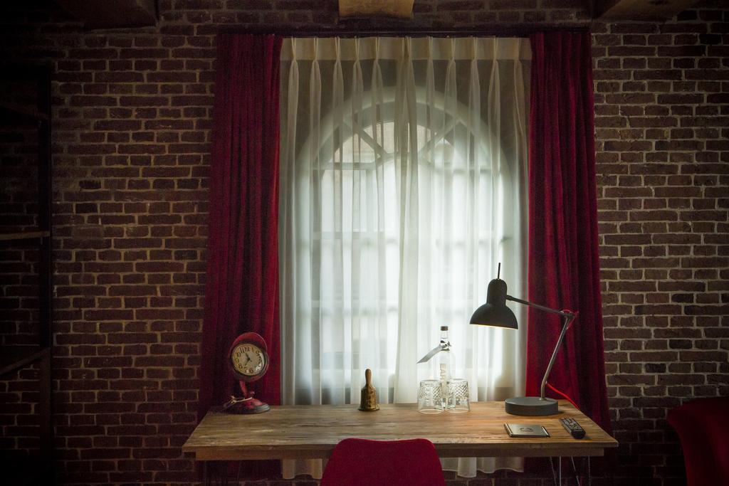 Luxury Suite,413182026:JPEG