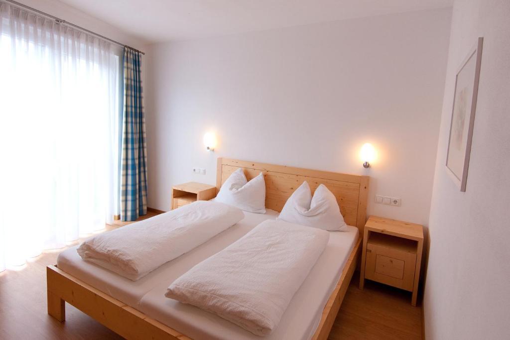 Double Room,254584437:JPEG