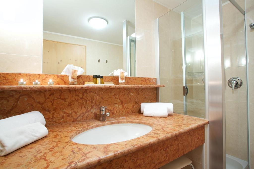 Double Room,1132731666:JPEG