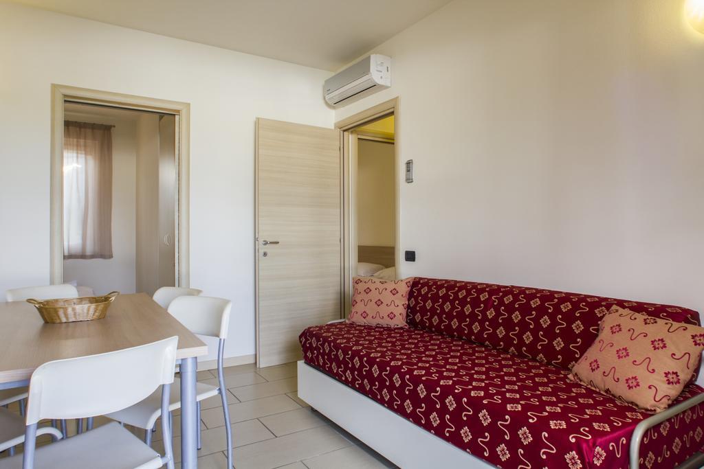 Two-Bedroom Apartment,382563253:JPEG