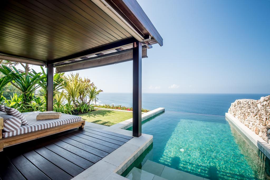 Villa Chintamani - 5 Beroom Luxury Ocean View Villa