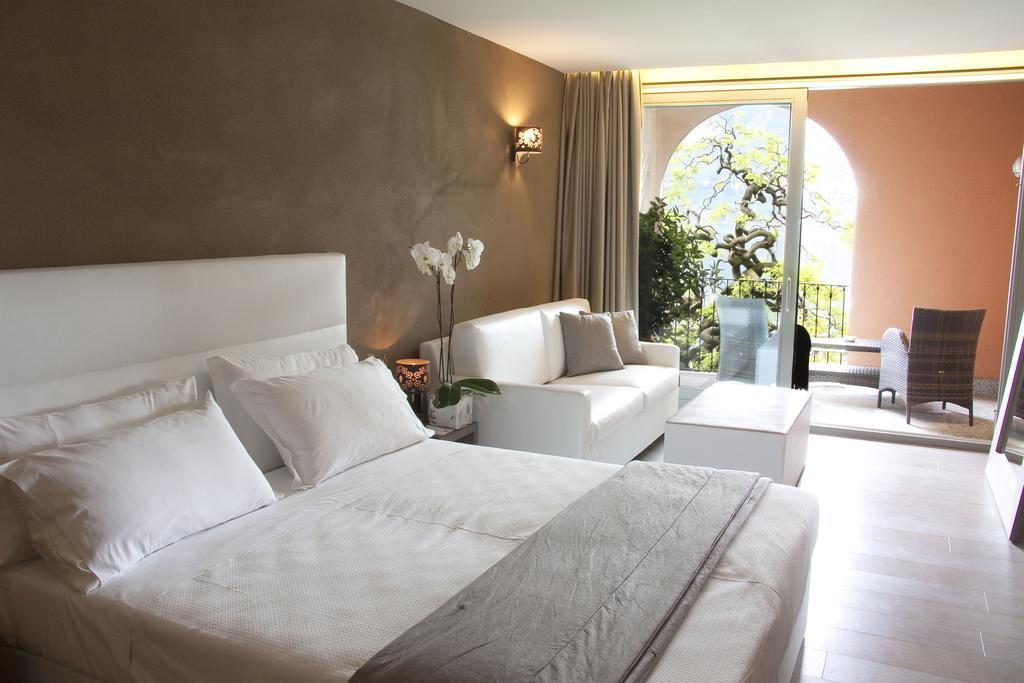Superior Double or Twin Room Lake View