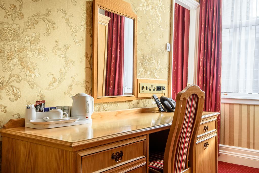 Classic Single Room