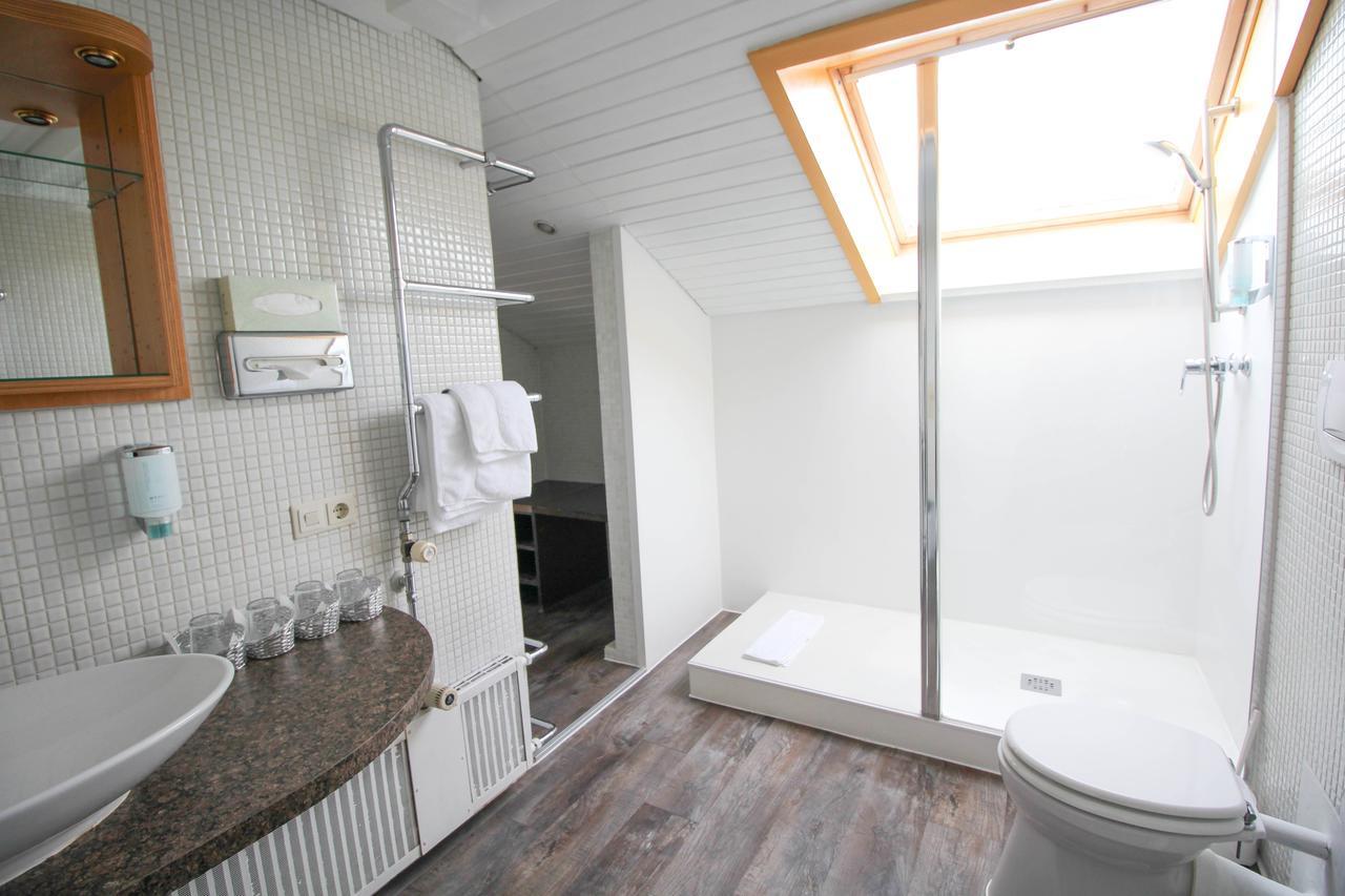 Apartment mit Balkon (4 Erwachsene)