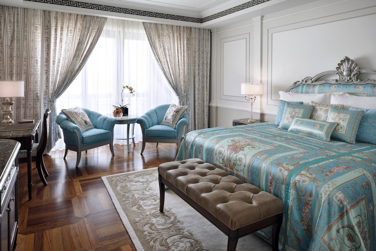 Premier Versace Room Creek View Guaranteed Upgrade to next room type 4pm Late Check-out subj to availability F&B excl Q's Brunch room dining Spa Buy 1 1 subj to availability valid until 31-08-2026 excl public holida,943187614:JPEG