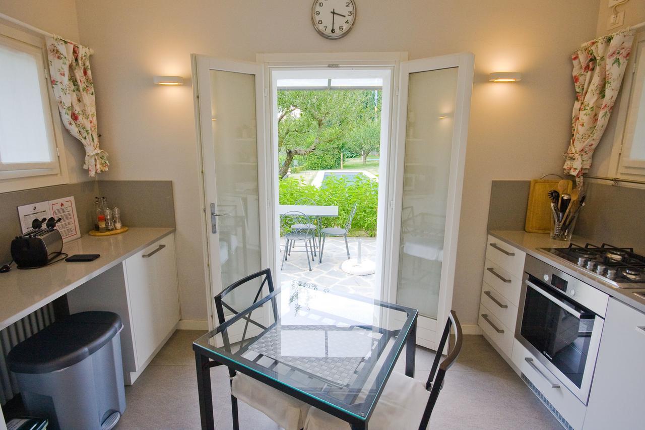 One-Bedroom House,613066950:JPEG