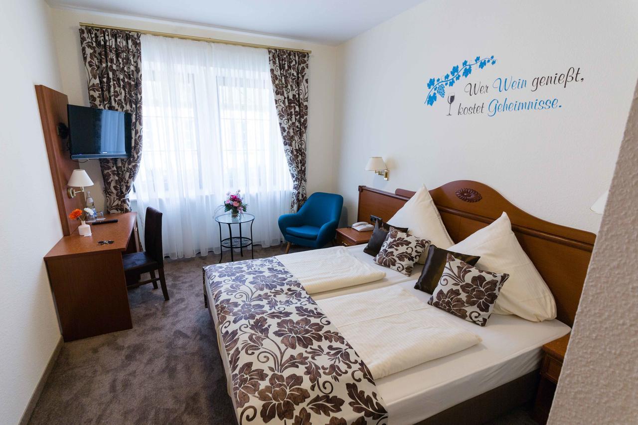 Standard Double Room,1396531724:JPEG