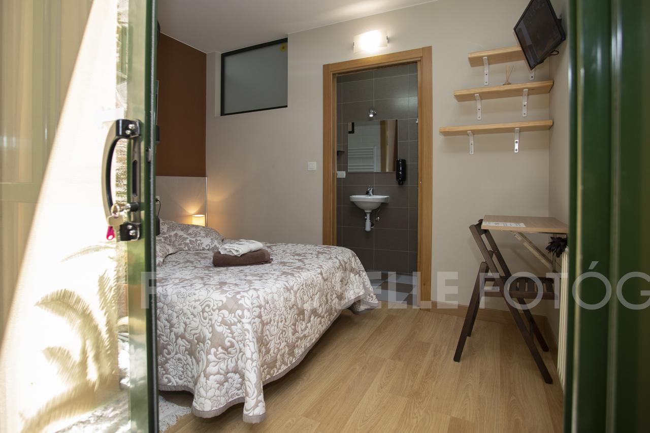 Habitación Individual con baño privado