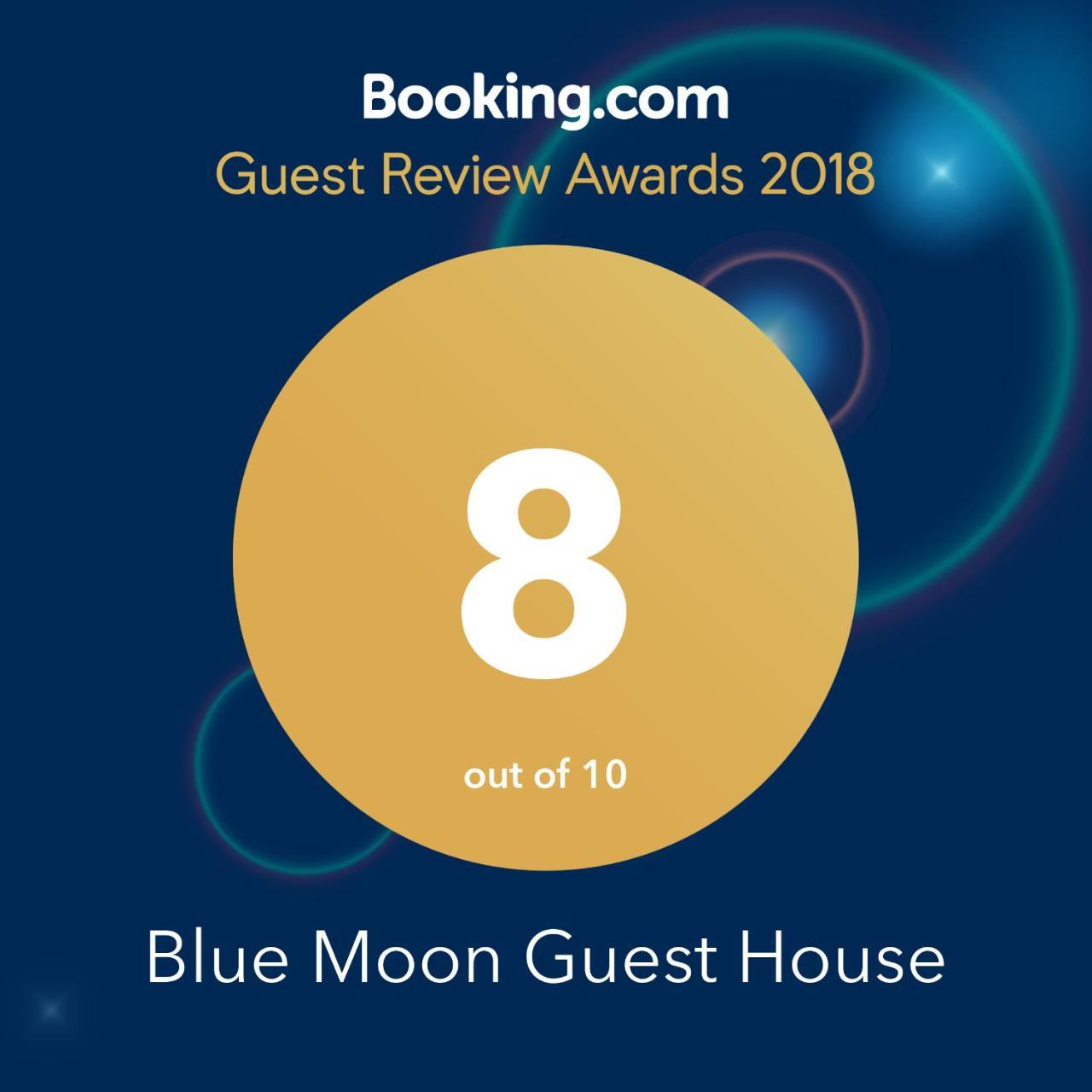 Double Room with Mountain View : Get 10% off on selected Excursions!