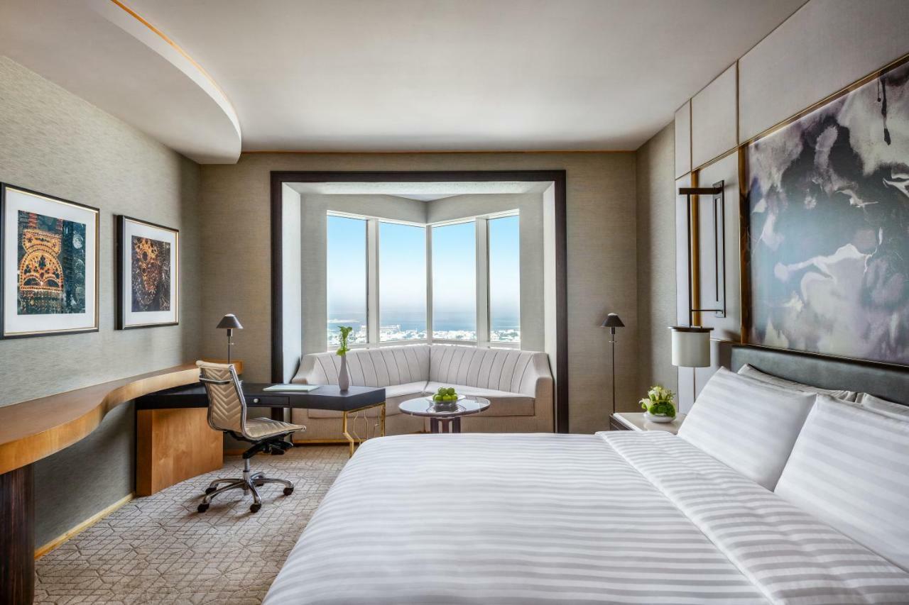 Deluxe King Room with Sea View - Guaranteed upgrade to next room type, 10am early check-in, 3pm late check-out (subject to availability), 25% discount on F&B and Spa (Applicable for stays until 30 September),1704906124:JPEG
