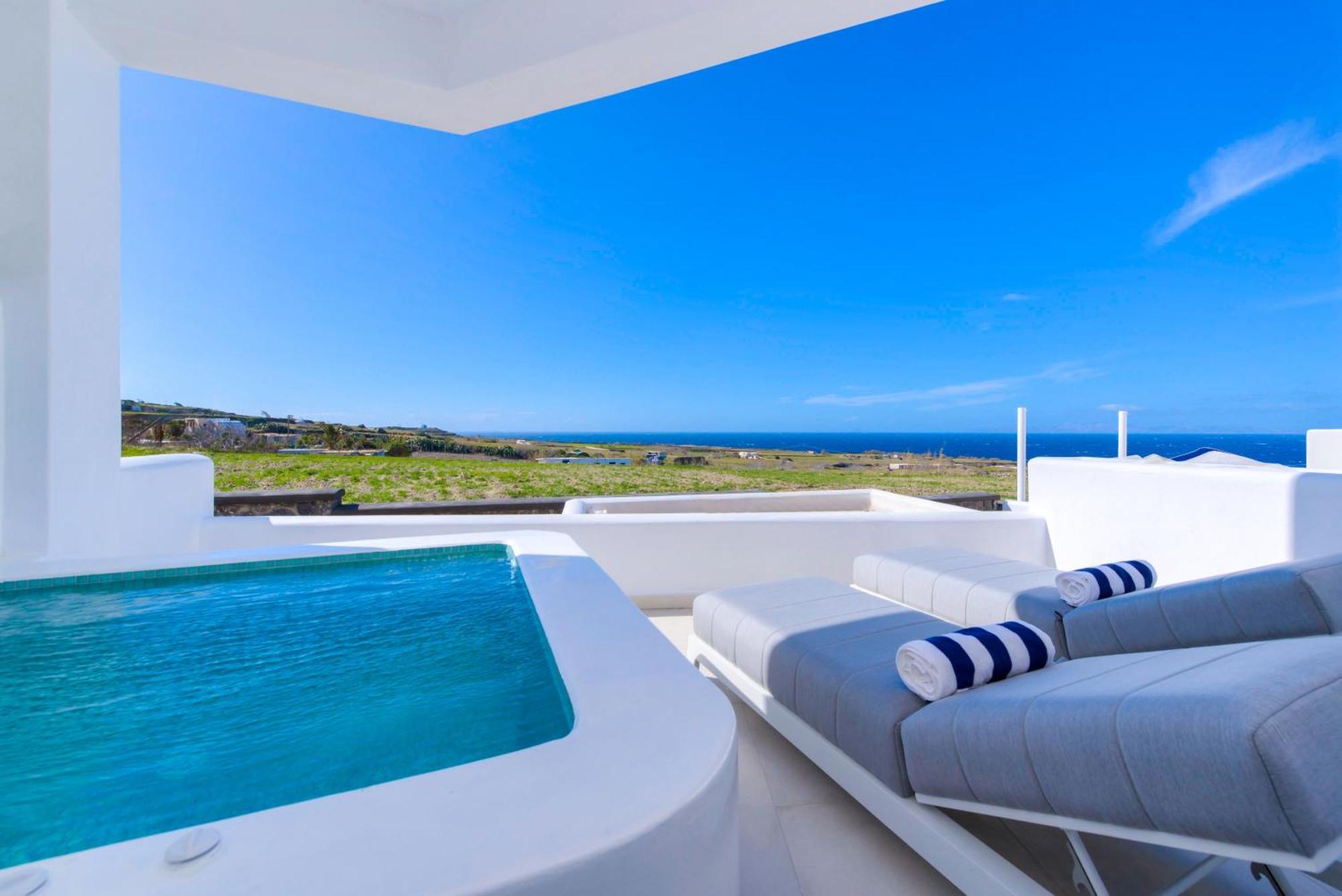 Delight Suite Outdoor Hot Tub Sea Sunset View