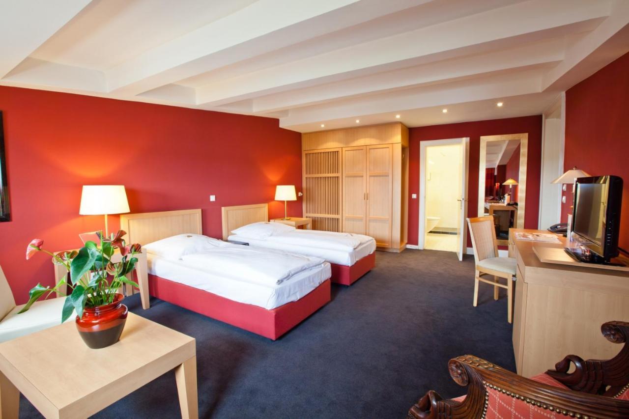 Premium Doppel-/Zweibettzimmer