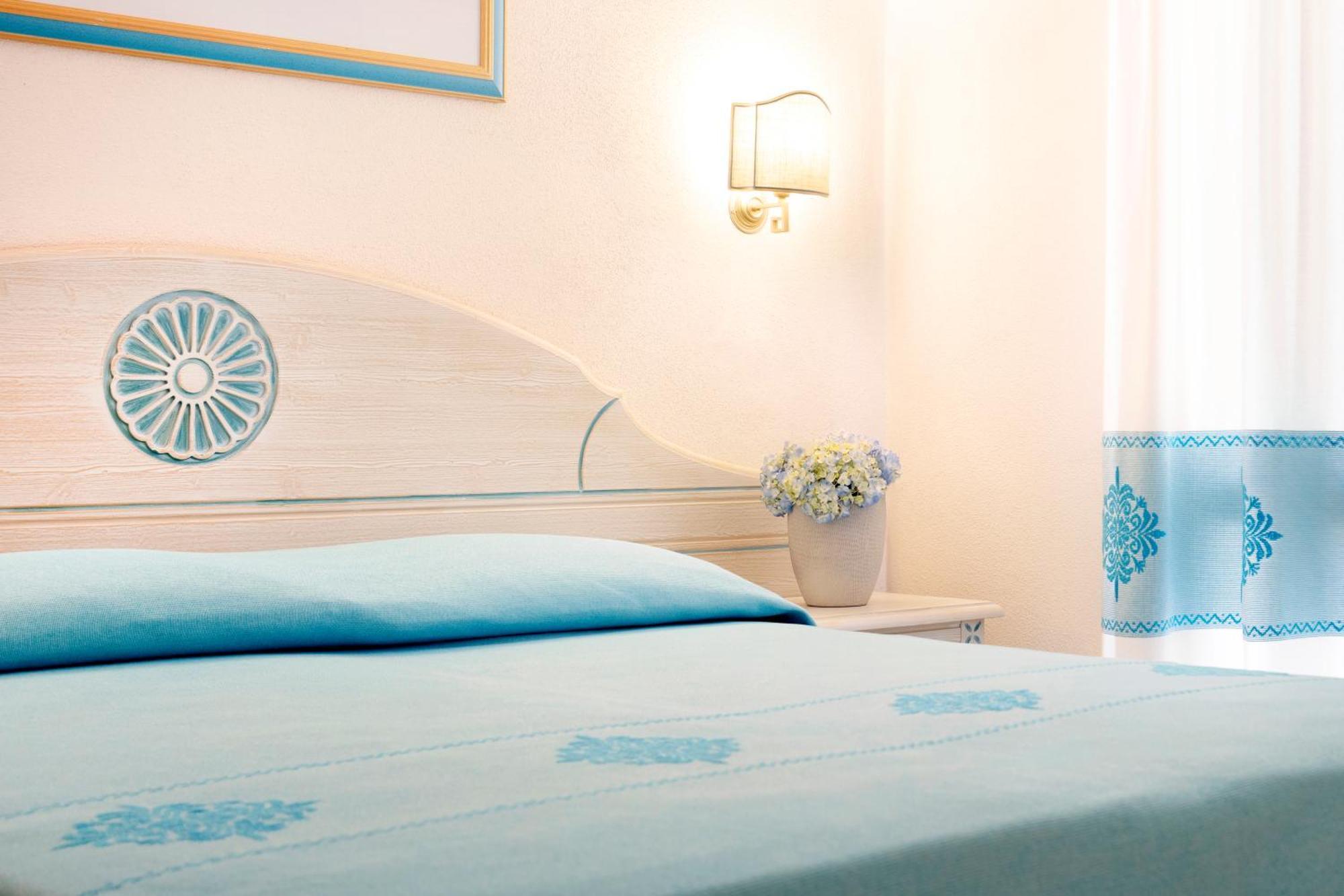 Double or Twin Room with Garden View