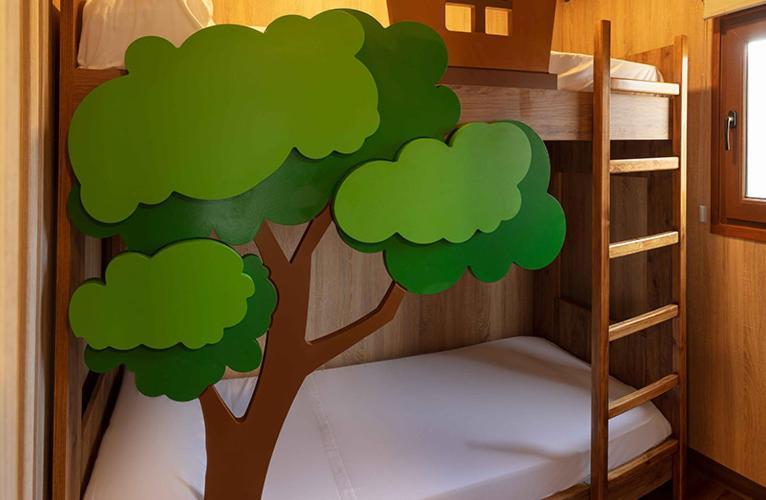 Superior Bungalow (3 Volwassenen + 3 Kinderen)