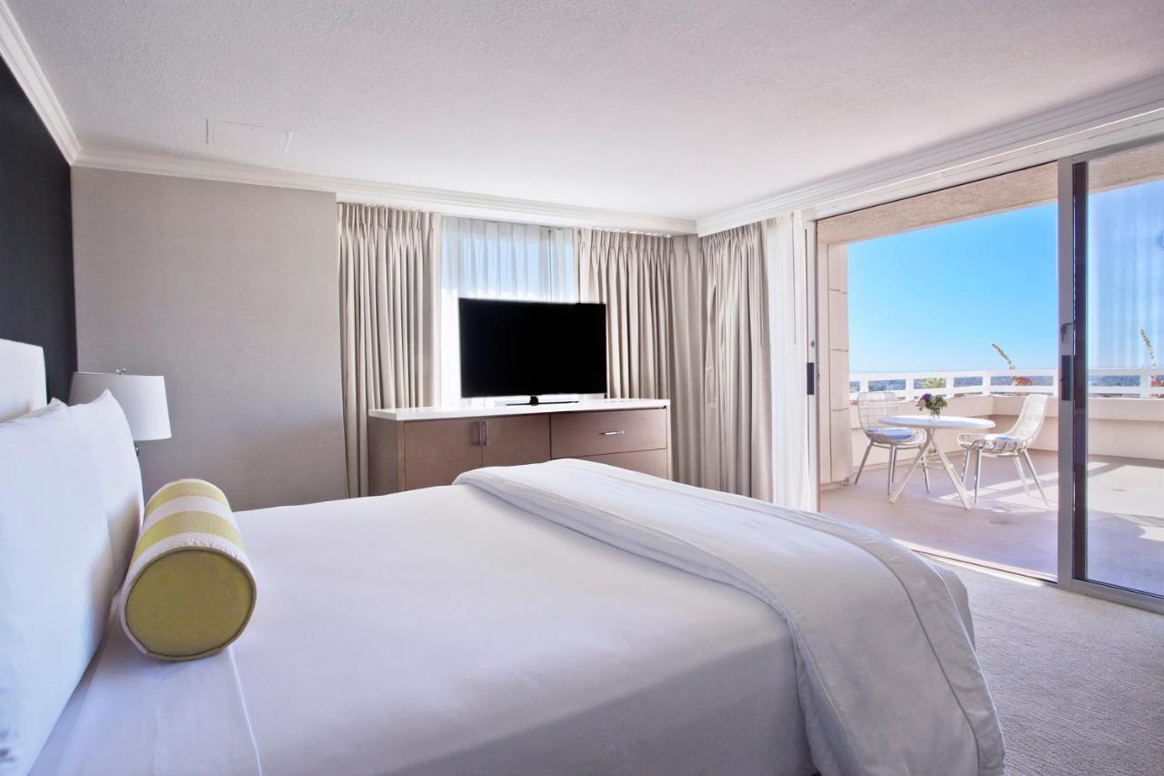 Deluxe King Room with Terrace